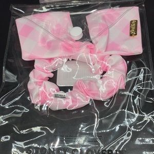 Stoney Clover Lane X Barbie scrunchie NWT